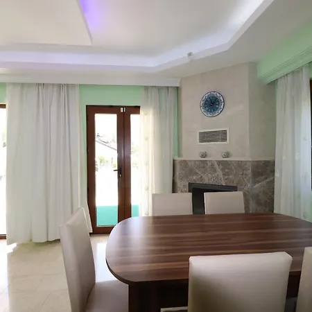 Villa Olympia 1